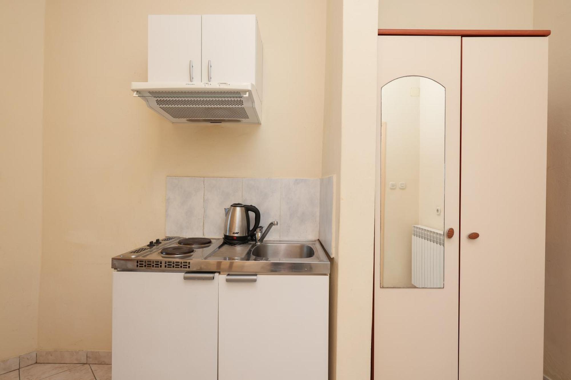 Sukošan Beachfront Apartments Jermen מראה חיצוני תמונה